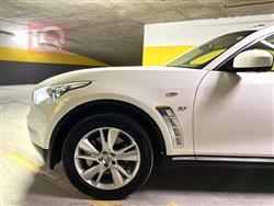 انفنتي QX70